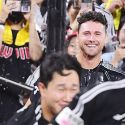 䴺